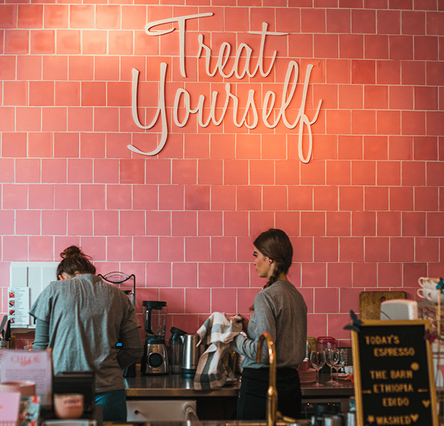 Blog-Business Tips to Stand Out-2 Branding Team Uniforms